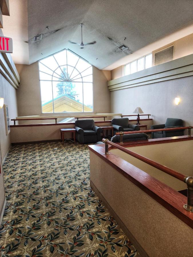Hotel La Quinta By Wyndham Appleton College Avenue Esterno foto