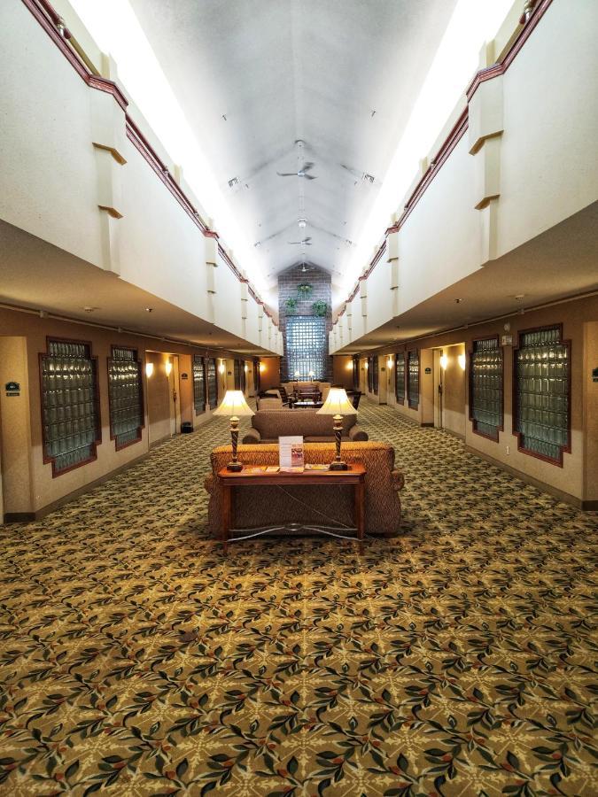 Hotel La Quinta By Wyndham Appleton College Avenue Esterno foto