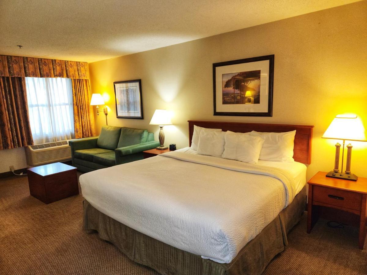 Hotel La Quinta By Wyndham Appleton College Avenue Esterno foto