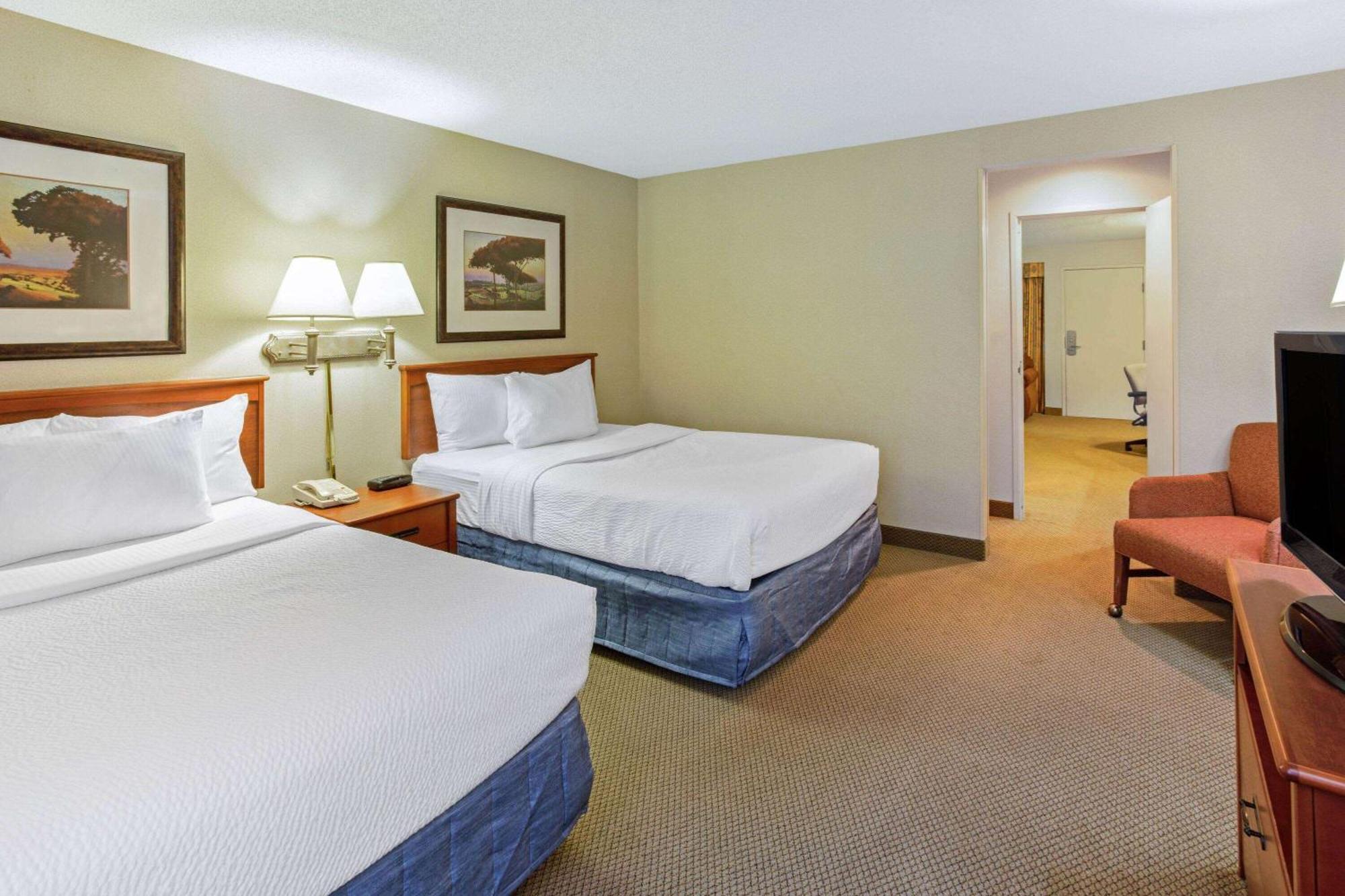Hotel La Quinta By Wyndham Appleton College Avenue Esterno foto